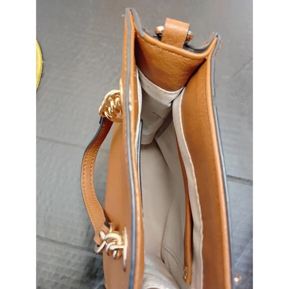 LC Lauren Conrad  Small Crossbody Bag From Kohl’s 9”x7” Adjustable Strap - Picture 5 of 6